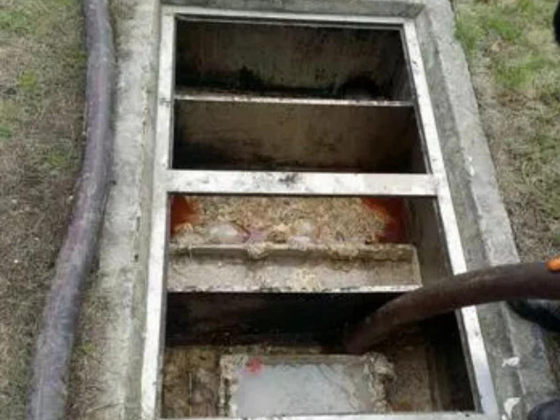 上林隔油池清理